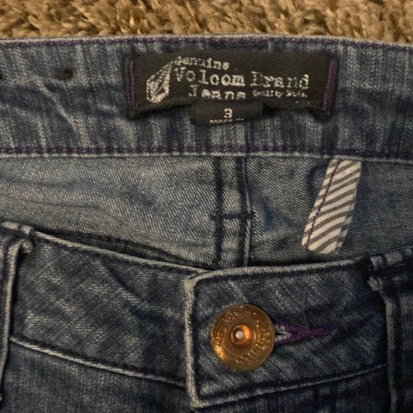 Volcom Jeans - Picture 2 of 5